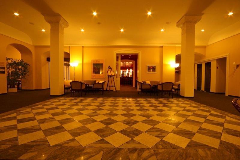 Esplanade Swiss Quality Hotel ダヴォス・プラッツ インテリア 写真
